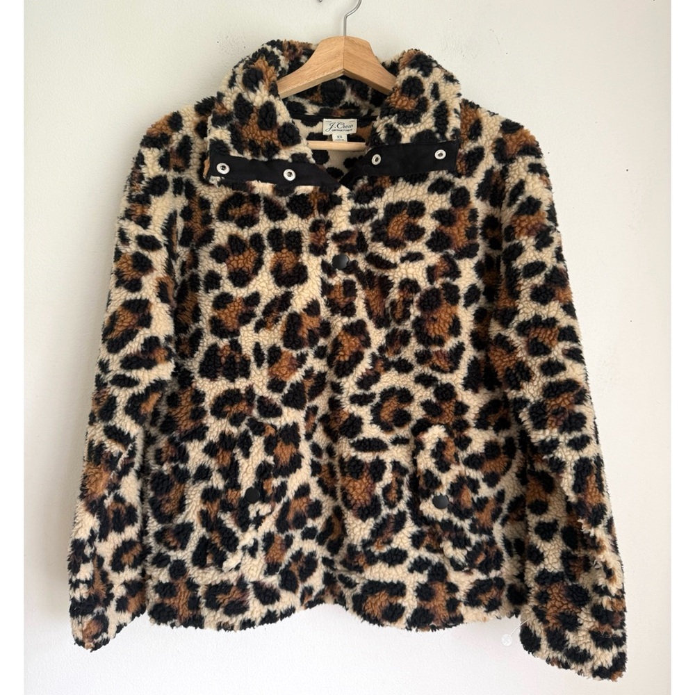 J. Crew Snap-Collar Sherpa Pullover Jacket in Leopard Print - Picture 5 of 8